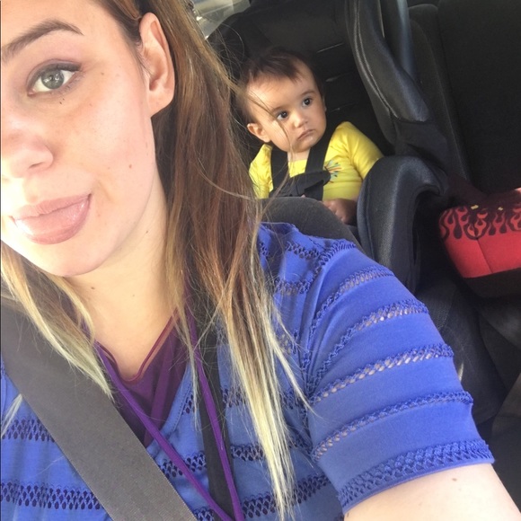 Meet your Posher, Holy - Picture 12 of 16